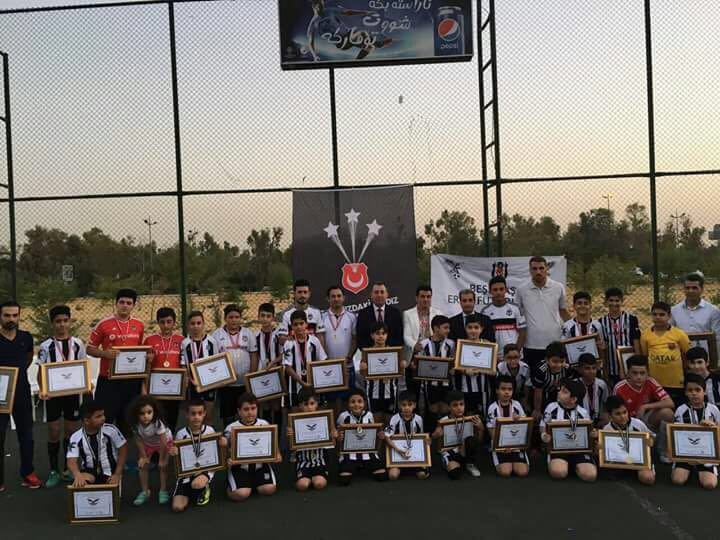 Erbil Beşiktaş Futbol Okulu öğrencileri ilk dönem sertifikalarını aldı 1