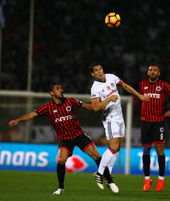 Spor yazarlarından G.Birliği-Beşiktaş maçı yorumları 11