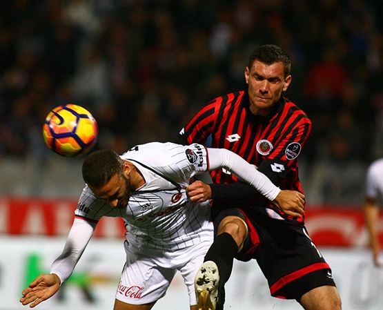 Spor yazarlarından G.Birliği-Beşiktaş maçı yorumları 16