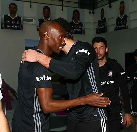 Utku Yuvakuran'a doğum günü kutlaması 5