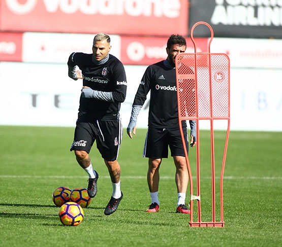 Beşiktaş Trabzonspor maçı hazırlığında... 1