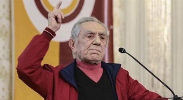 Ünlüler derbi için skor tahmini yaptı! 10