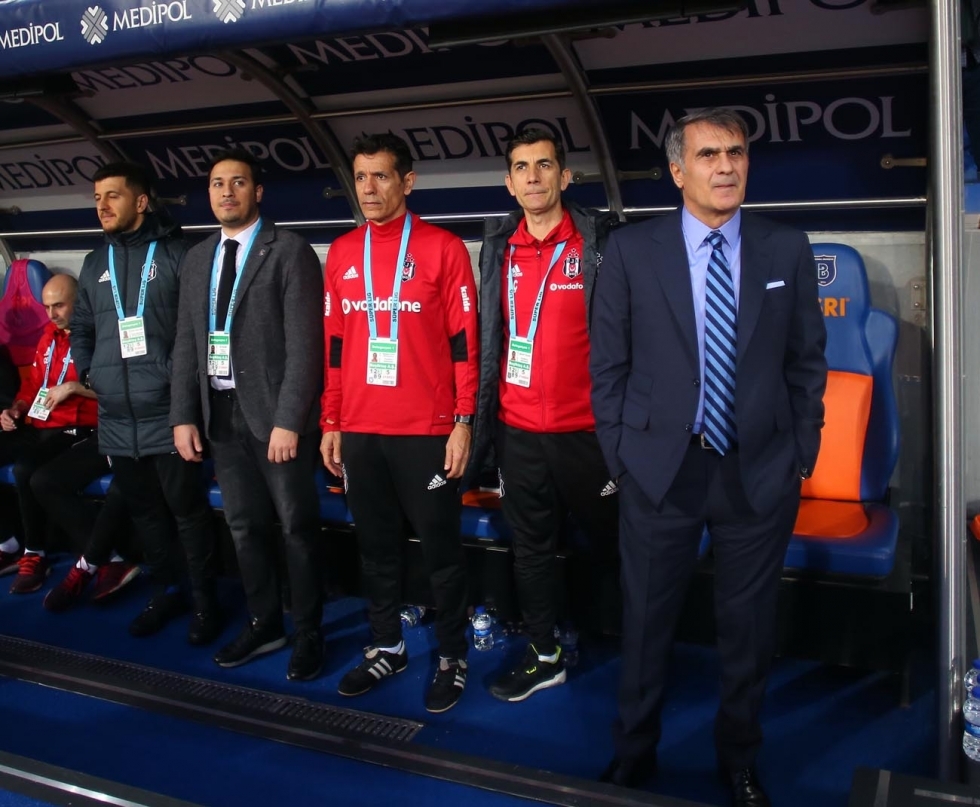 Başakşehir - Beşiktaş maçından kareler 6