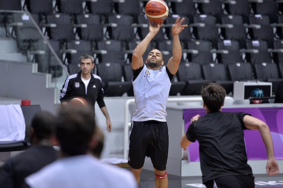 Beşiktaş Sompo Japan kampa girdi 11