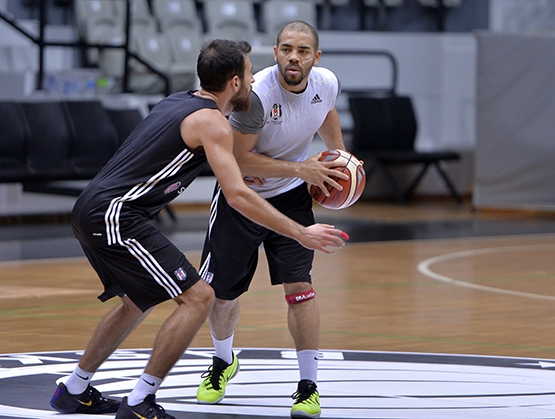 Beşiktaş Sompo Japan kampa girdi 2