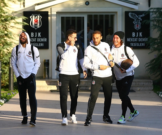 Beşiktaş, Adana'ya gitti 9