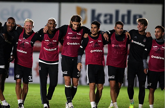 Gökhanlar son antremanda takımdan ayrılar! 13