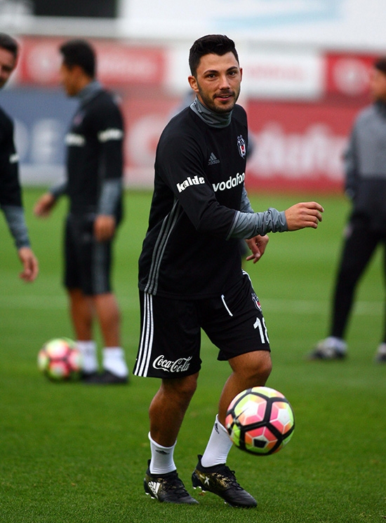 Gökhanlar son antremanda takımdan ayrılar! 9
