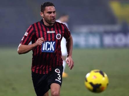 Seyyah Dusko Tosic 8