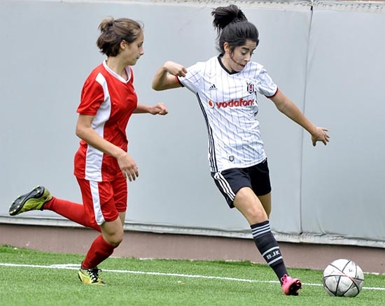 Beşiktaş:6 - Sultanbeyli Mevlana:0 (Kadın Futbol) 3