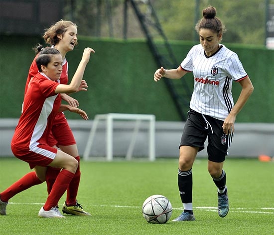 Beşiktaş:6 - Sultanbeyli Mevlana:0 (Kadın Futbol) 5
