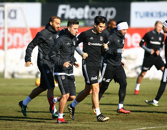 Beşiktaş'ın bugünkü antrenmanından kareler 10