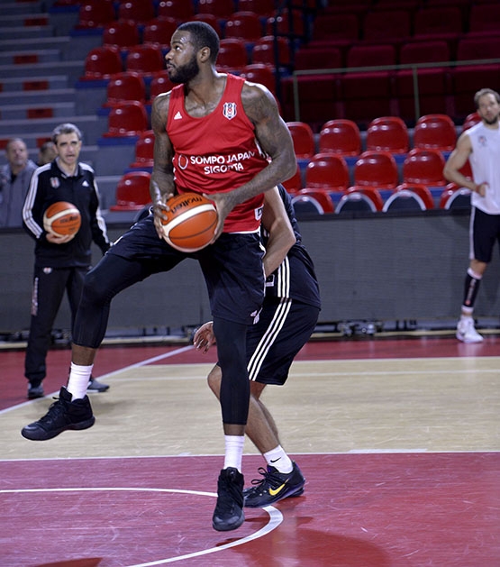 Belçika'da ilk antreman 11