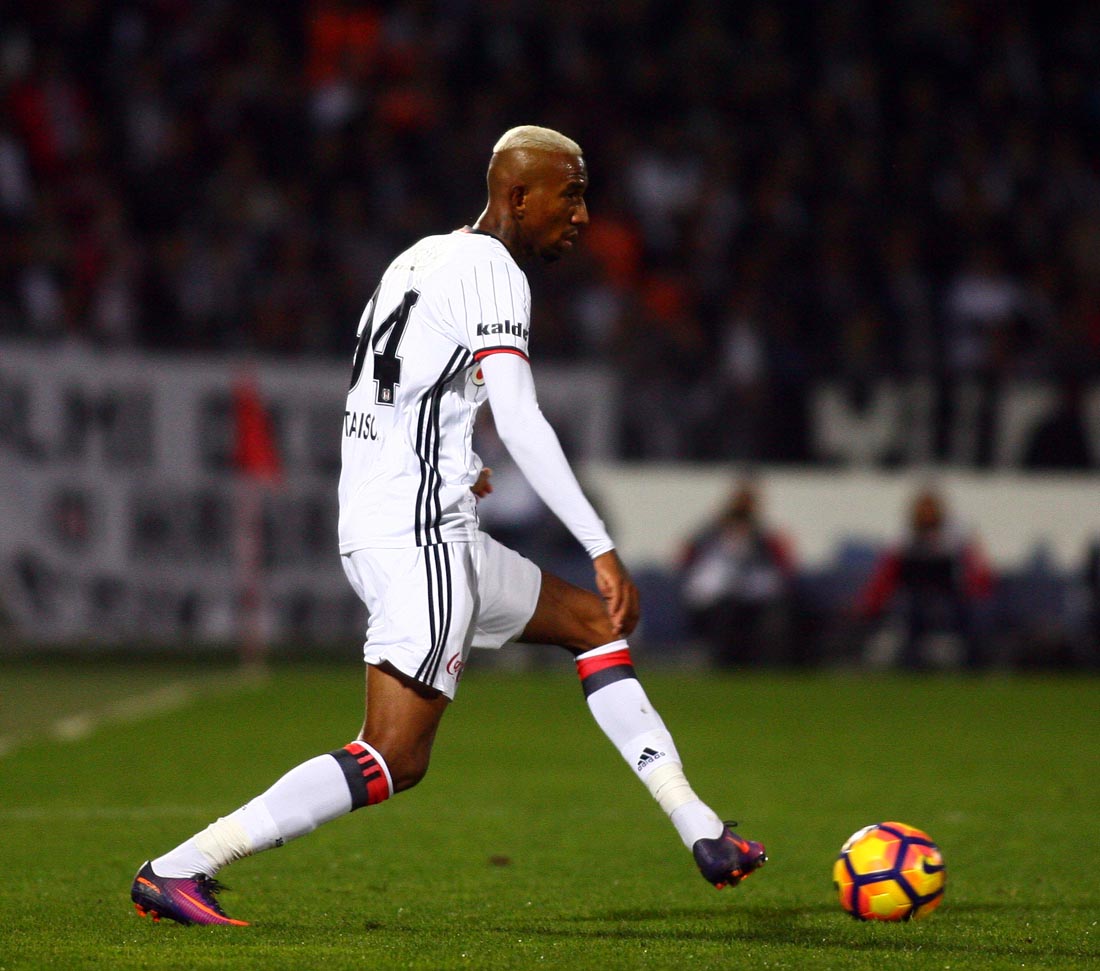 Talisca atmaya devam ediyor