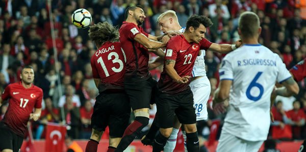Türkiye 6 basamak geriledi