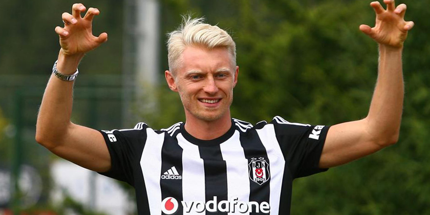 Sağ ''Beck'' göreve !