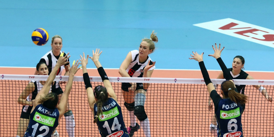 Voleybolda derbiyi kaybettik: 3-0