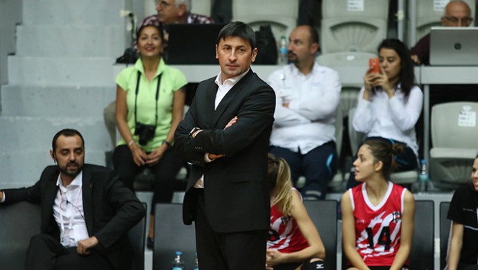 Kamil Söz: "Oyuncularımı kutluyorum"