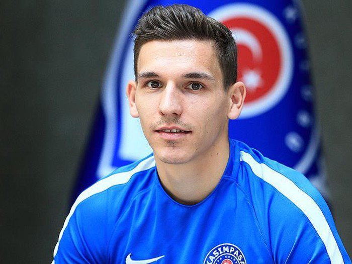 Kasımpaşalı Pavelka: "Bu ligin en iyi ve en büyük takımı Beşiktaş"