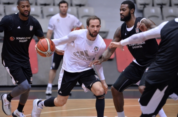 Telekom Baskets Bonn maçı hazırlıkları başladı!