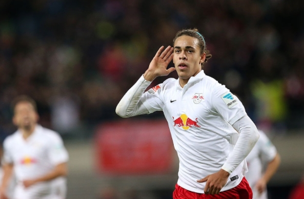 Yussuf Poulsen'den "Come To Beşiktaş, Come to Leipzig" paylaşımı
