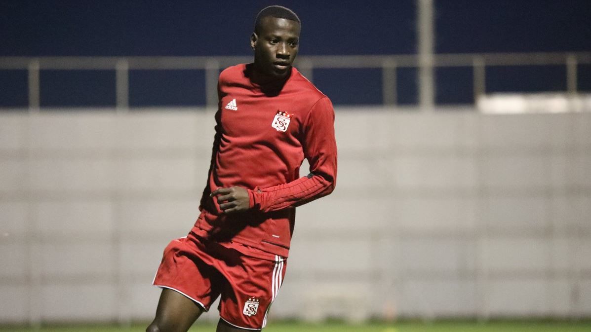 Sivassporlu N'Dinga: "Galatasaray beni istedi ama ben Beşiktaş'ı isterim"