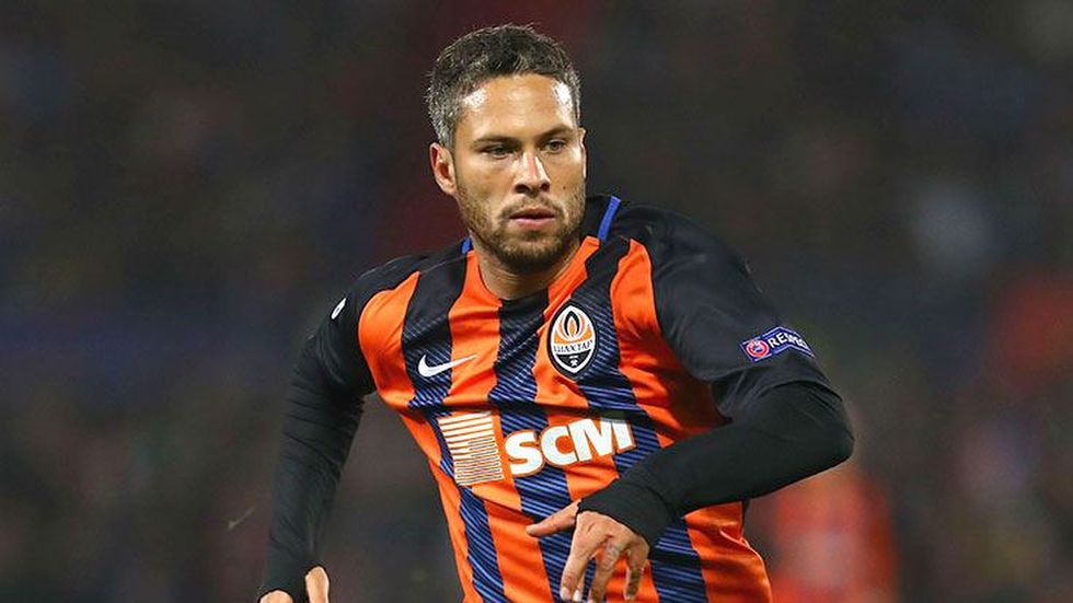 Beşiktaş'tan, Marlos'a yakın takip