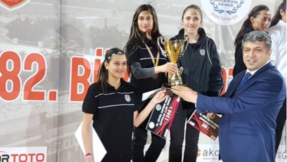 Beşiktaş Atletizm Takımı'ndan derece!