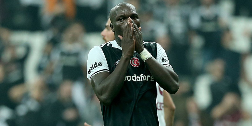 Aboubakar'dan 3 karavana birden!