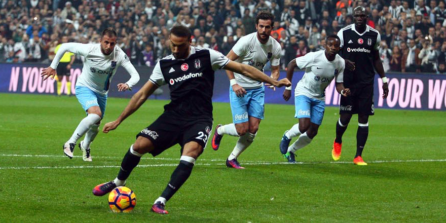 ''Orta saha savunmaları tamamen çöktü''