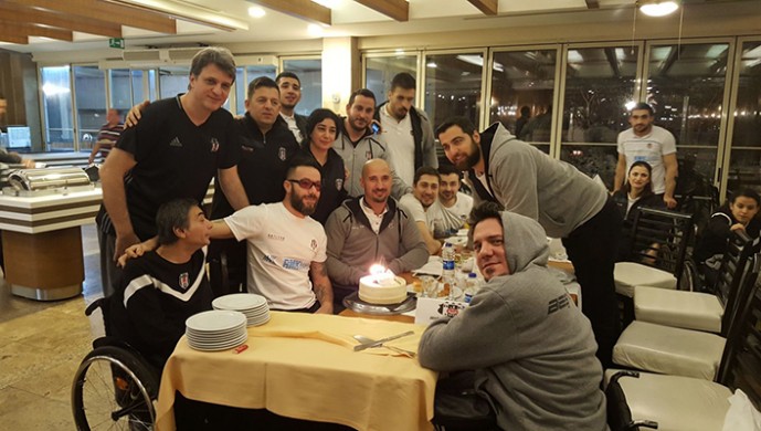 Deniz Acar ile Ferit Gümüş’ün doğum günü kutlandı