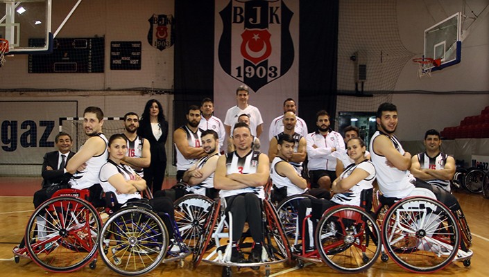 Beşiktaş RMK Marine Süper Lig’in ilk yarısını lider tamamladı