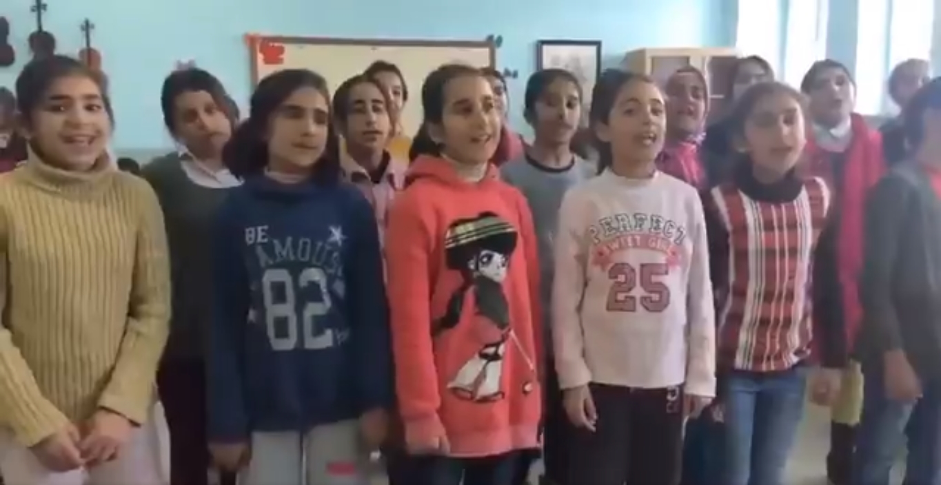 Van'da Beşiktaş korosu!