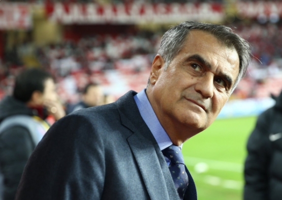 Şenol Güneş’ten Hamzaoğlu’na karşı büyük üstünlük