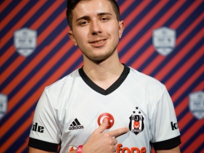 Burhan Yerli son 16'da!