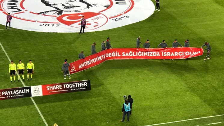 Sağlık Bakanlığı Beşiktaş'a başarılar diledi!