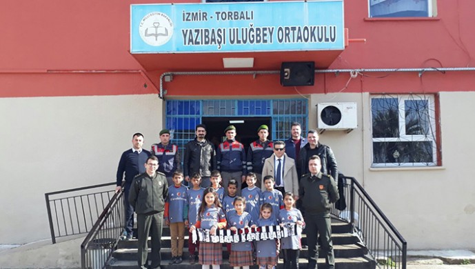 Torbalı Beşiktaşlılar Derneği’nden anlamlı etkinlik