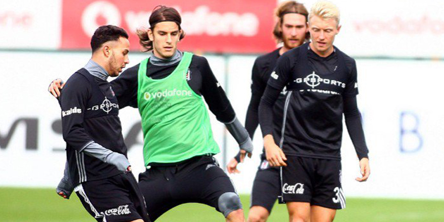 Beşiktaş antrenmanlara devam ediyor