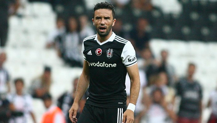 Gökhan'ın tedavisine hemen başlandı