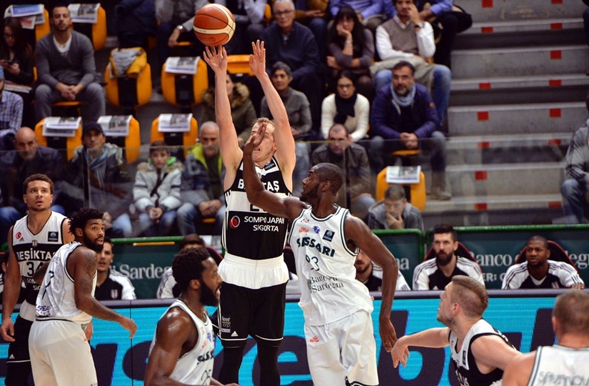 D.Sassari: 74 - Beşiktaş: 75