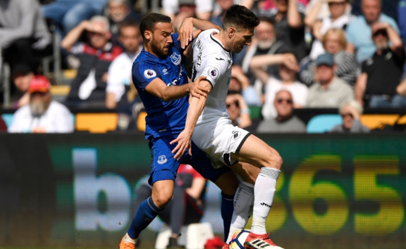 Everton deplasmanda berabere kaldı! Cenk Tosun...