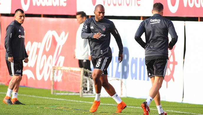 Beşiktaş derbi hazırlıklarına devam ediyor
