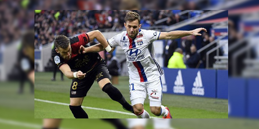 Beşiktaş'ın kanca taktığı Polonyalı'ya izin çıkmadı