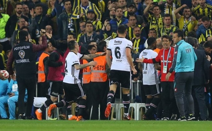 Beşiktaş'tan açıklama; "Maça çıkmamayı görüşeceğiz"