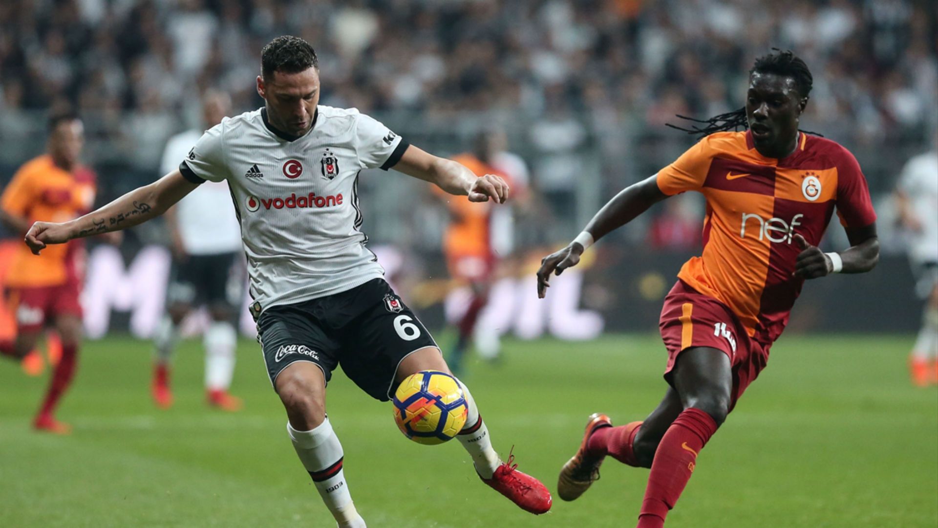 Galatasaray - Beşiktaş derbisi için Amerikan spor sitesinden ilginç yorum: "Kebap savaşları."