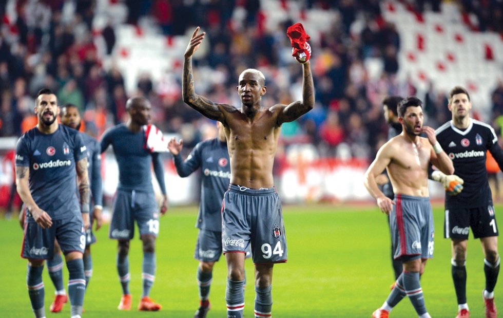 Anderson Talisca: “Takım ve taraftar olarak..."