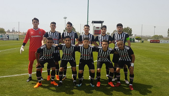 Beşiktaş:2 Bursaspor:5 (U-16)