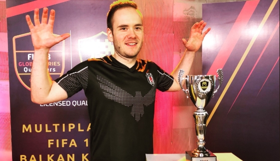 Beşiktaş eSports FIFA 18 XBox oyuncusu şampiyon oldu!