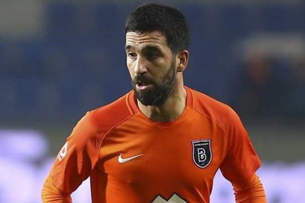 TFF kuralları uygulayacak mı? Arda hakemin yakasına yapıştı!