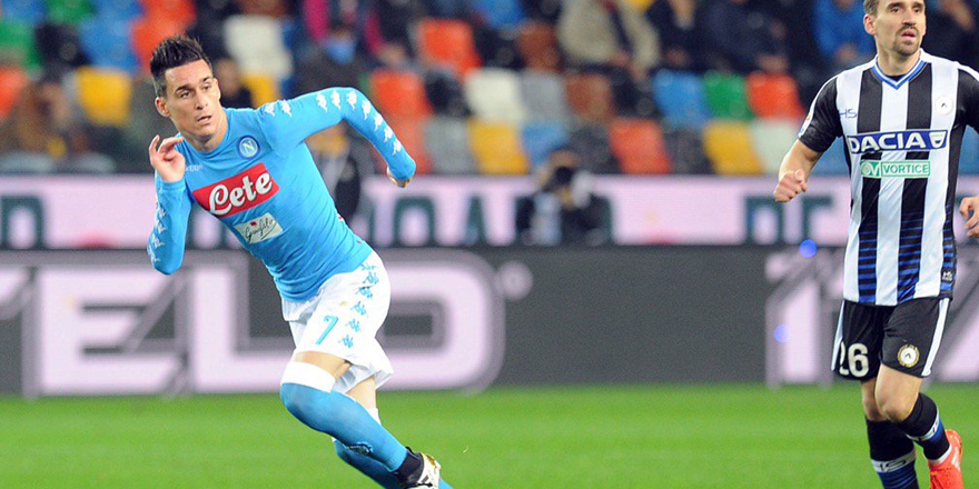 Napoli kendi liginde kazanıyor